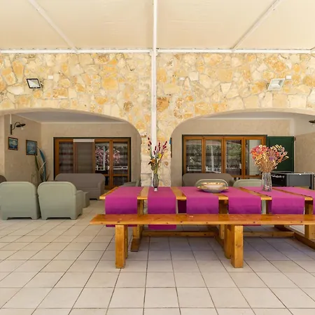 Morenanoemi - Private Pool Villa Modica